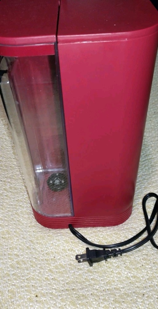 Keurig Red Single Serve K-Cup Pod Coffee Maker.NEW Without BOX