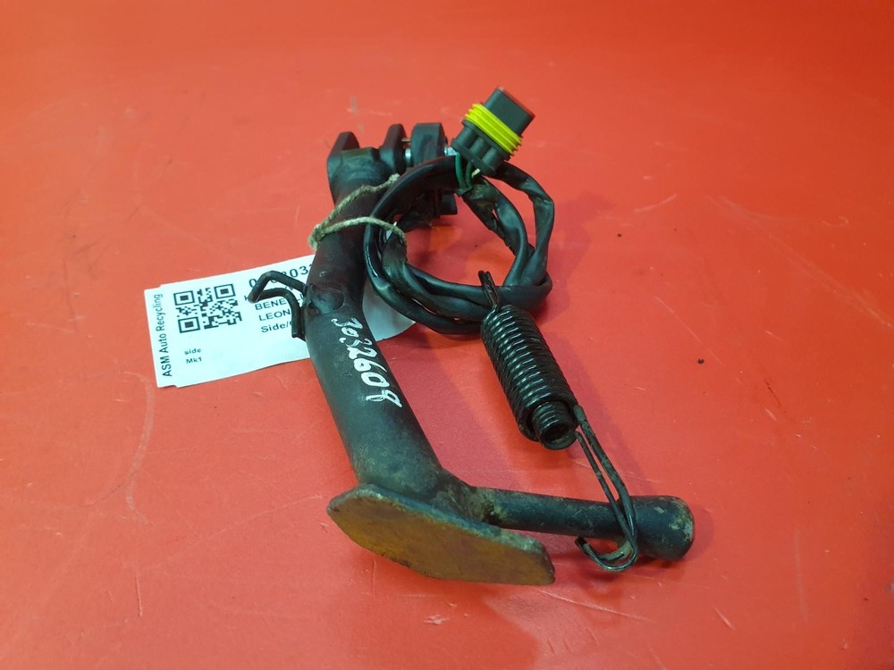 2023 BENELLI LEONCINO 800 E5 SIDE STAND