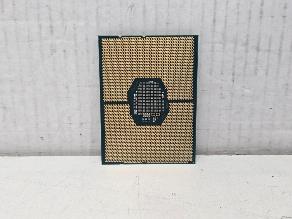 Intel Xeon Gold 5220 18 Core Server Processor CPU SRFBJ 2.2 GHz FCLGA364
