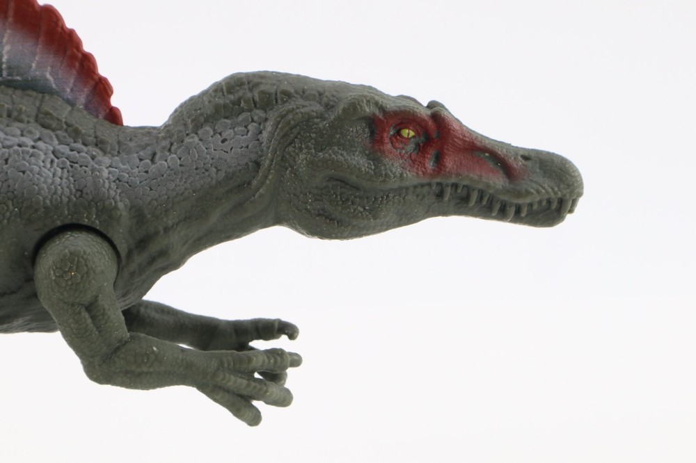 Jurassic World 12" Basic Spinosaurus Action Figure 2019