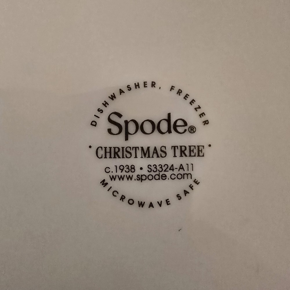 Spode Christmas Santa Tree Heart Shaped Dish Pierced 7” with Box