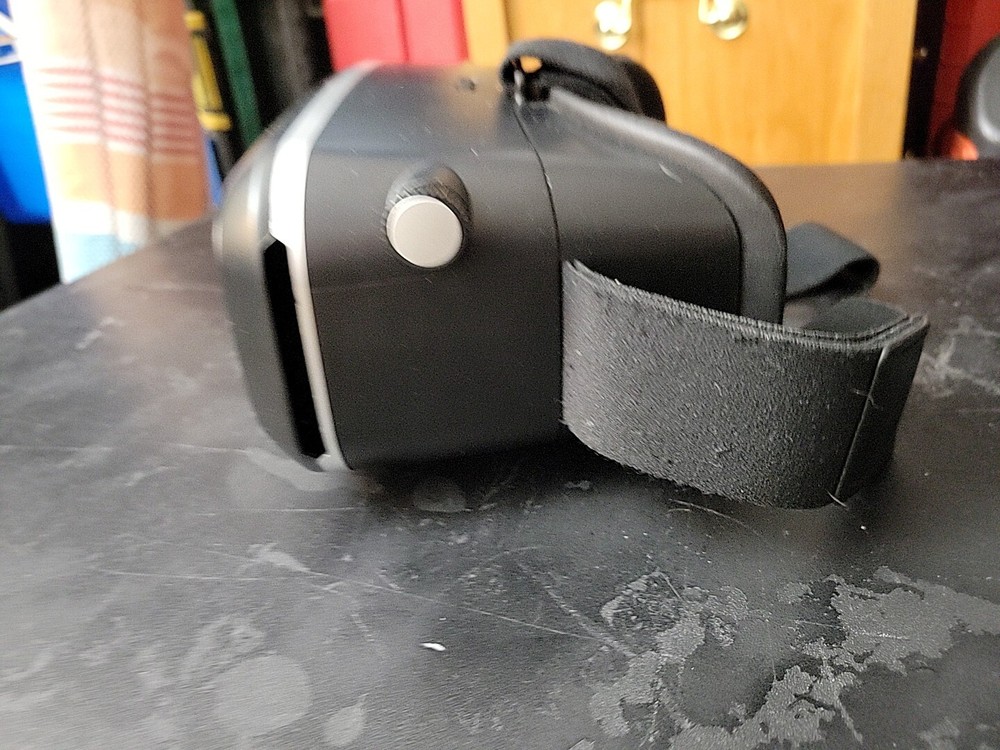 Astoria Vr Headset And Controller Black For Smart Phone