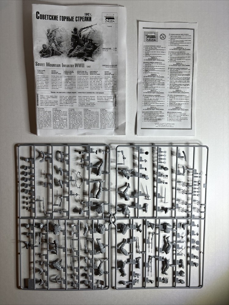 ZVEZDA # 3606 SOVIET MOUNTAIN TROOPS 1/35 Scale Model Figure Kit