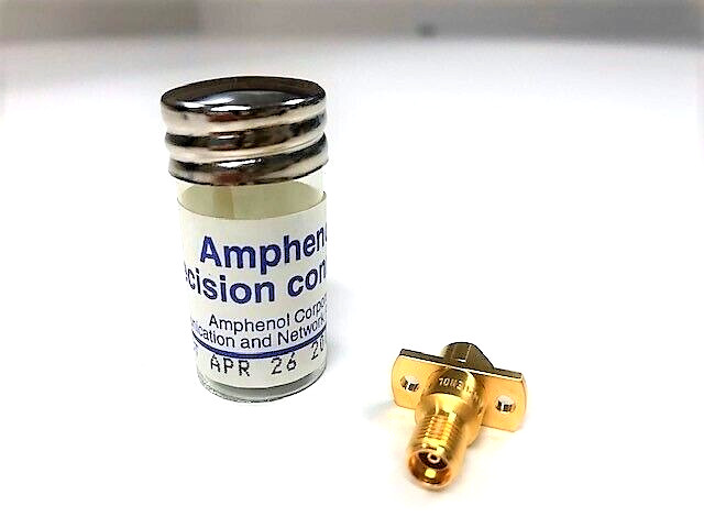 Amphenol 131-7048 Precision 3.5mm Female, Bulkhead Connector