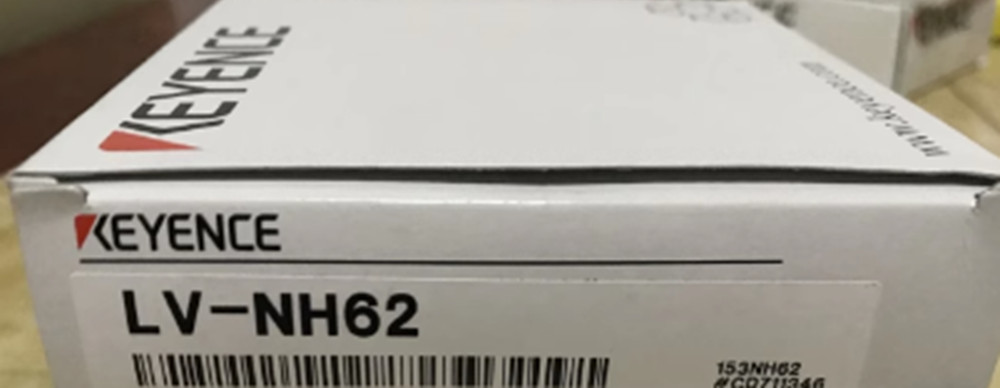 NEW KEYENCE LV-NH62 Laser Sensor