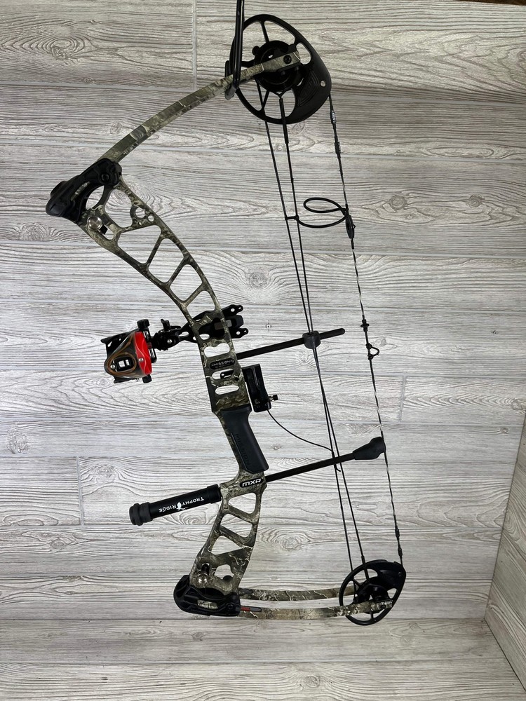 Used Mission MXR RH Camo Ready To hunt PKG