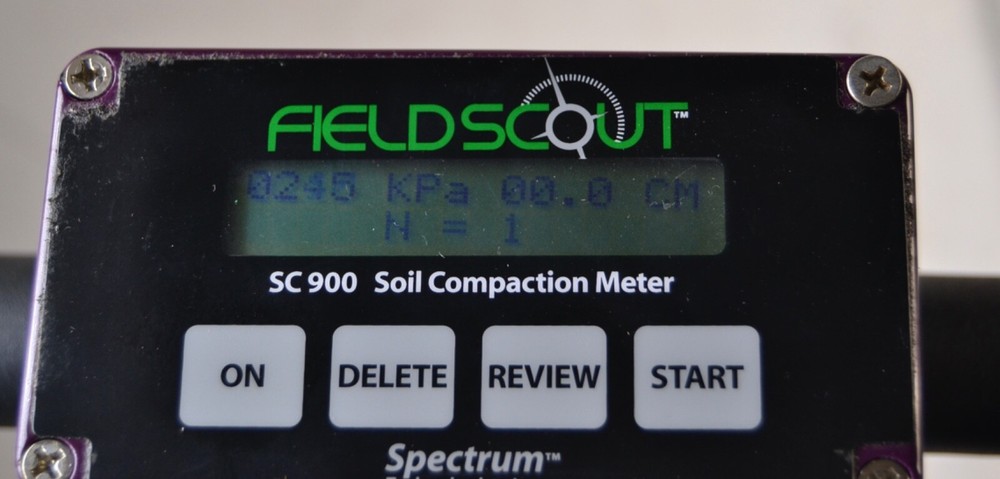 Spectrum Technologies FieldScout SC900 Soil Compaction Meter w/Case, software