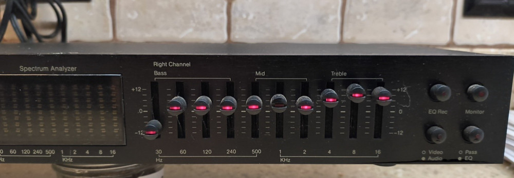 AudioSource - Model EQ Eight/Series II - 10 Band Graphic Equalizer - tested