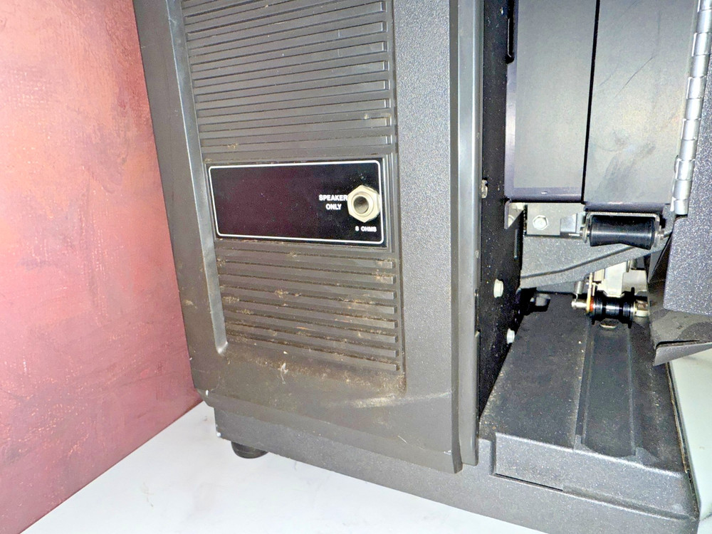 16mm Filmosound Projector -Bell Howell model 2585