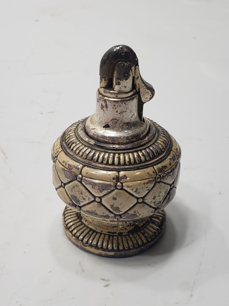 Vintage 1950’s Mid-Century Ronson Gloria Quilted Pattern Table Lighter Untested