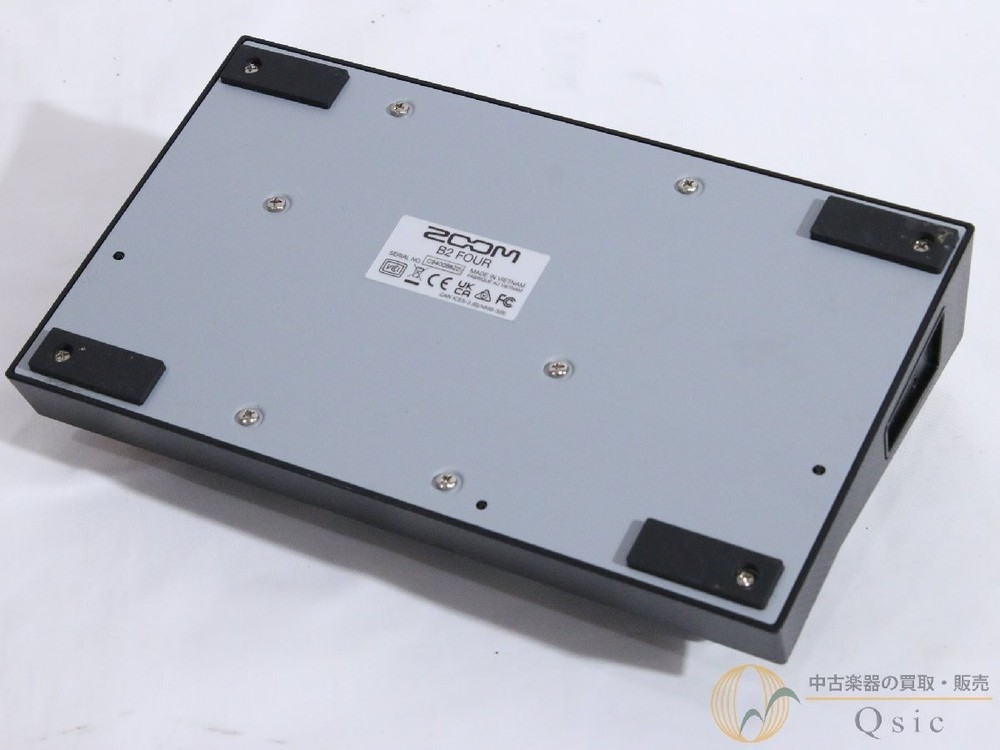 [Good product] ZOOM B2 FOUR Compact multi with newly developed multi-layer IR!
