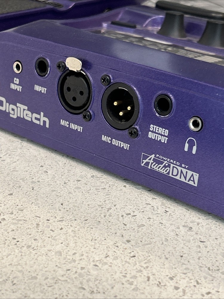 DigiTech Vocal 300 Vocal Multi-Effects Complete Box