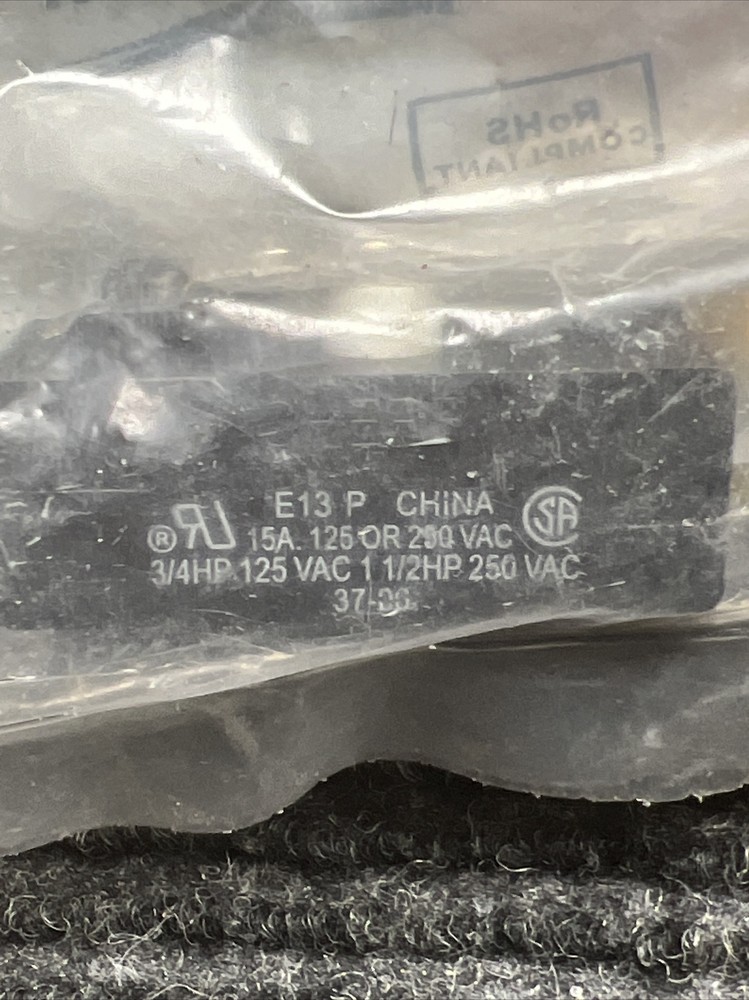 Waldom E13-00H Switch Snap Action 15A