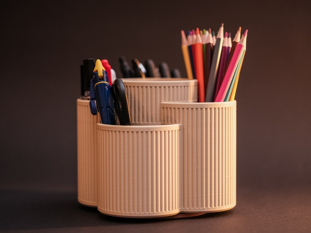 Rotating Desk Organiser – Spinning Pen Holder Storage