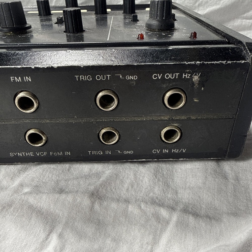 Korg X-911 Guitar Synthesizer – Analog Instrument & CV/Trigger Processor