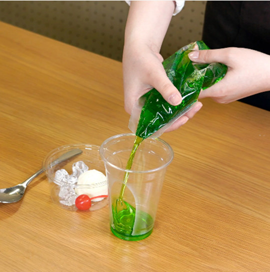 【Melon Soda Float】 food sample replica DIY kit ”Samplen” - From Japan