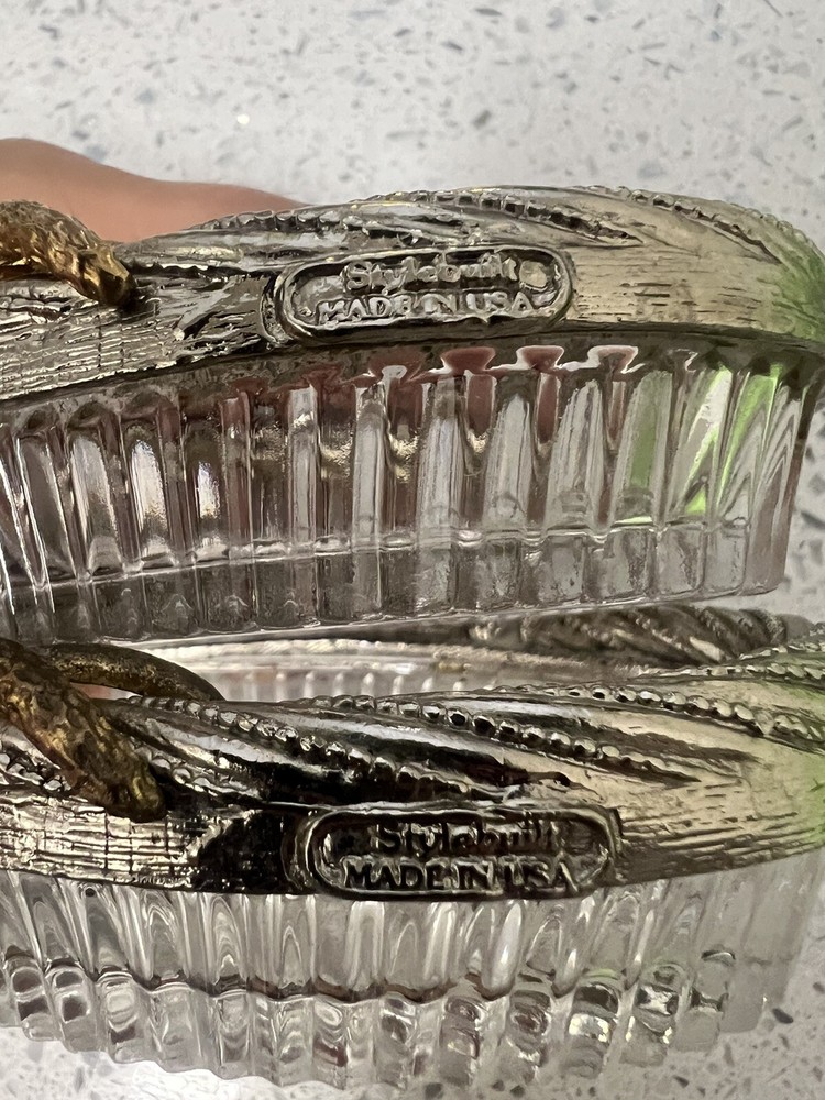 2 Regency Hollywood Stylebuilt Soap Dishes