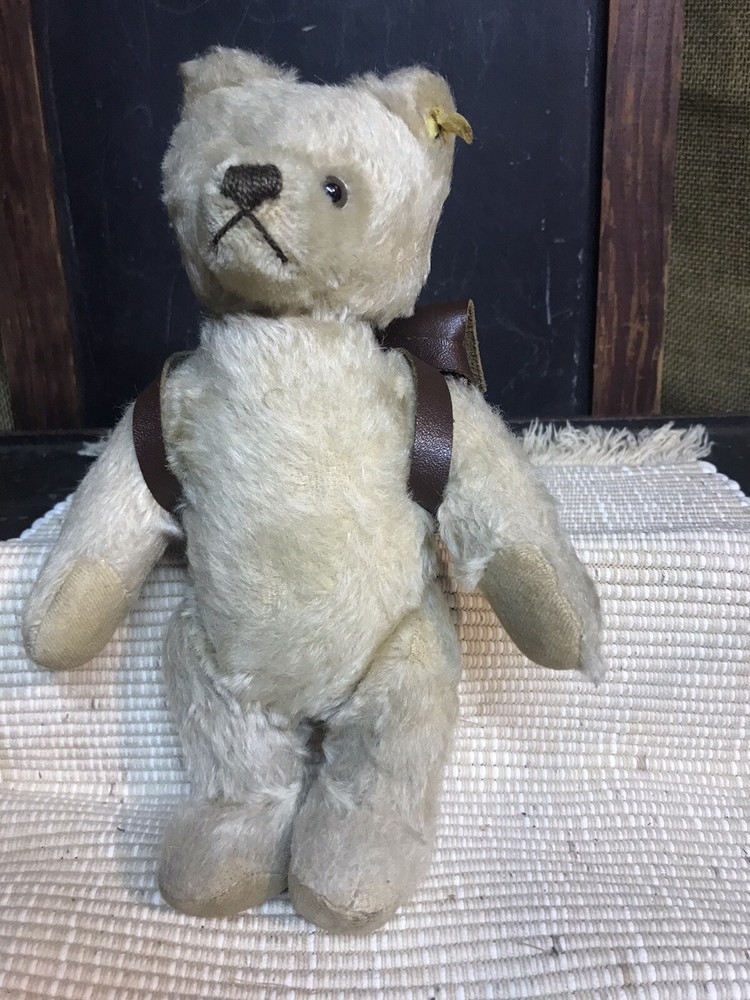 10” Steiff Jointed Bear