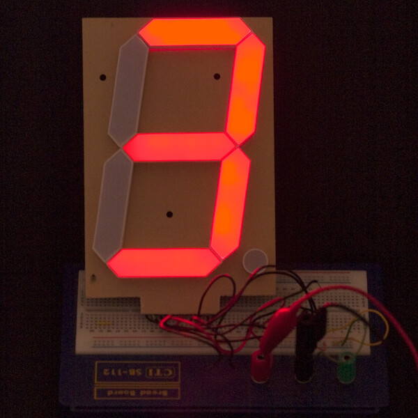 [ SparkFun COM-08530 ] 7-Segment Display - 6.5" (Red)