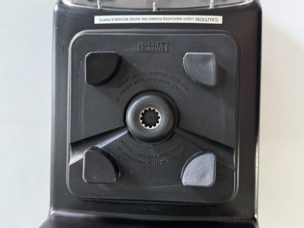 Vitamix XL VM0141 Commercial Blender Base Variable Speed Programmable