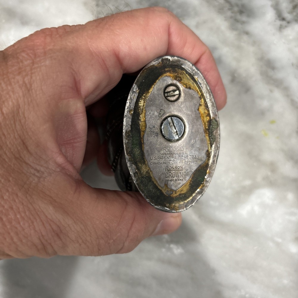 Vintage Mid Century Ronson CROWN Table Lighter Silver Plated