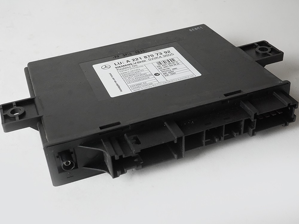 2007 - 2009 Mercedes Benz S Class W221 Keyless Go Control Module Computer Unit