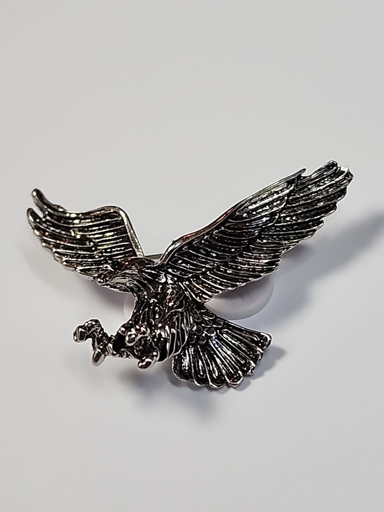 Flying Eagle Brooch Lapel Pin 3D Silver Color Metal