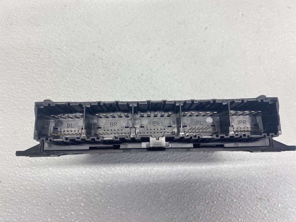 2011-2018 VOLVO S60 KEY LESS ENTRY COMMUNICATION CONTROL UNIT OEM