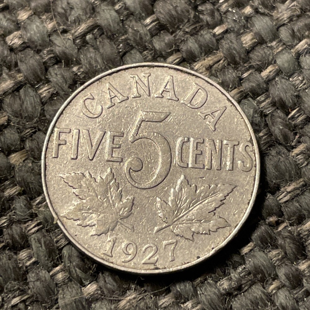 1927 Canada  5 Cents Nickel.