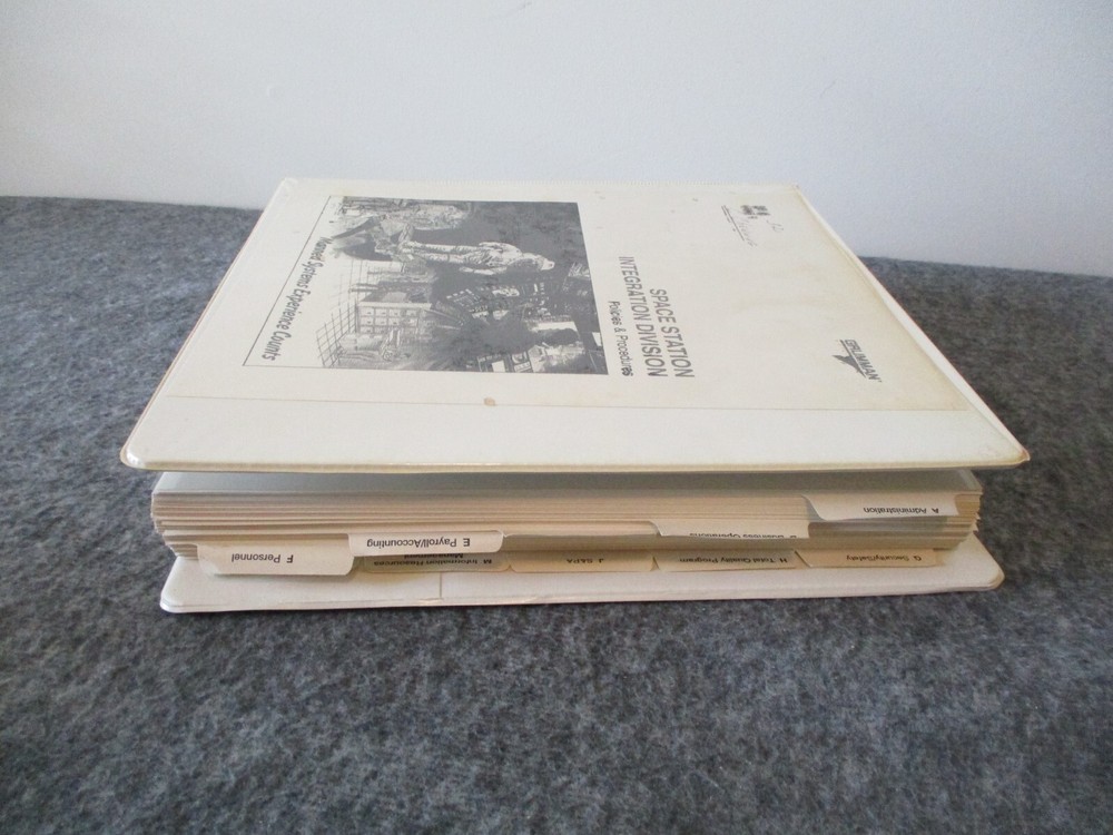 NASA GRUMMAN SPACE SHUTTLE SPACE STATION INTEGRATION DIVISION OPERATING POLICY