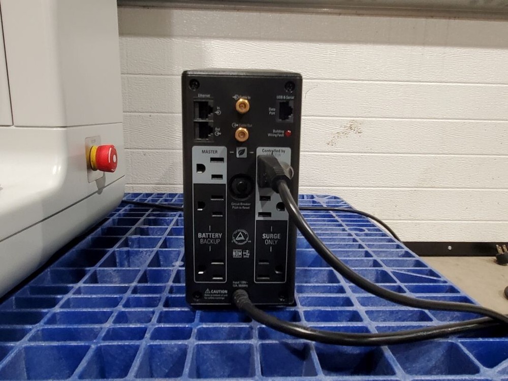 Hach Orbisphere 6110 Total O₂ CO₂ Package Analyzer With APC Battery Pack