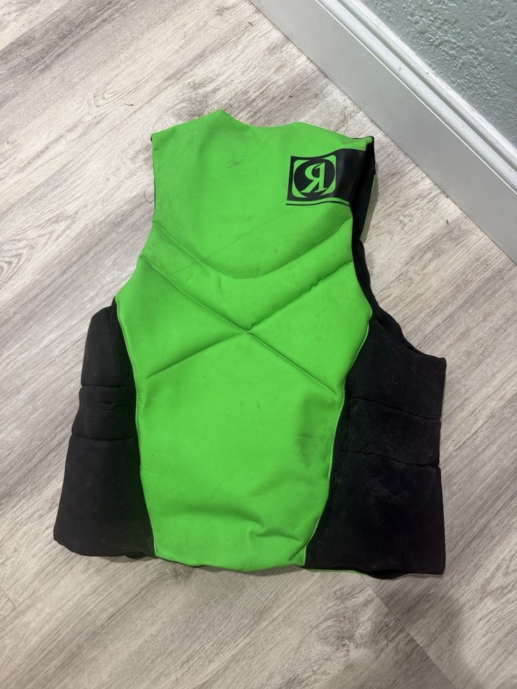 Ronix Extra Large Comp Wakeboard Vest