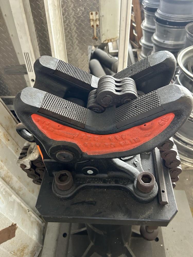 Gearench Petol Tongvise