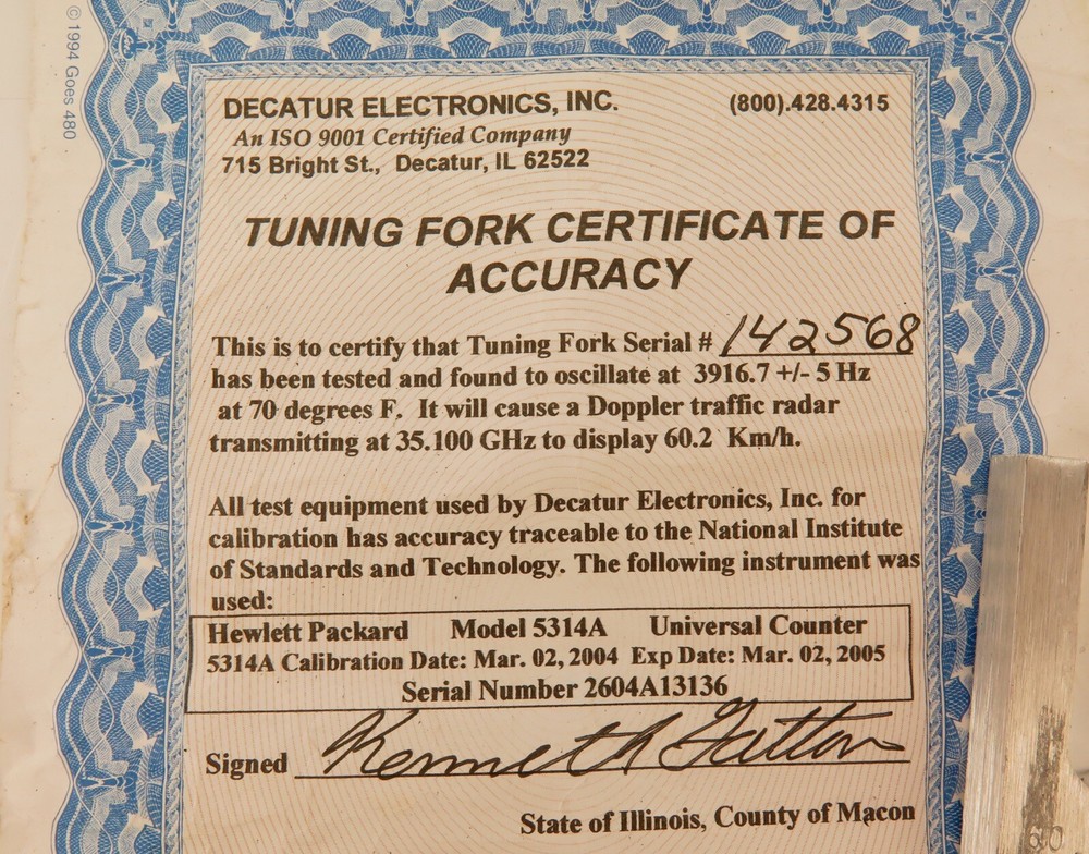 2004 Decatur Radar Tuning Fork 60.2 KPH + Calibration COA