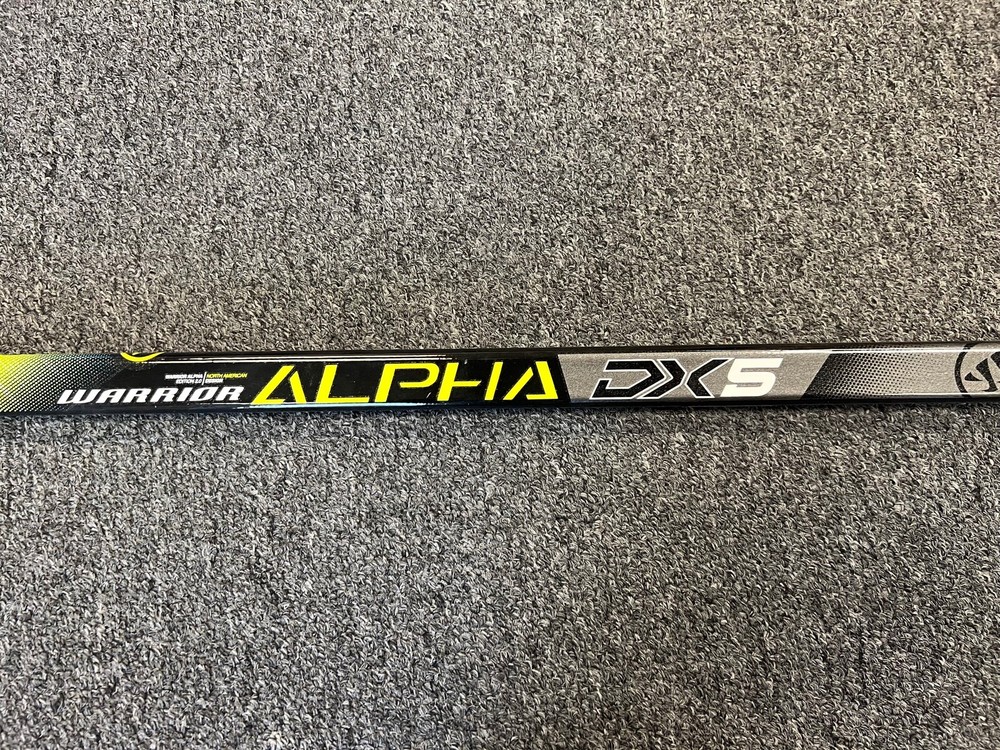 Alpha DX5 Junior Composite Hockey Stick 40 Flex