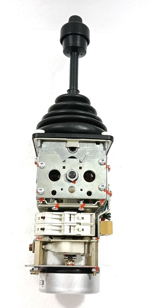 LIEBHERR L606091614 INDUSTRIAL JOYSTICK CONTROLLER