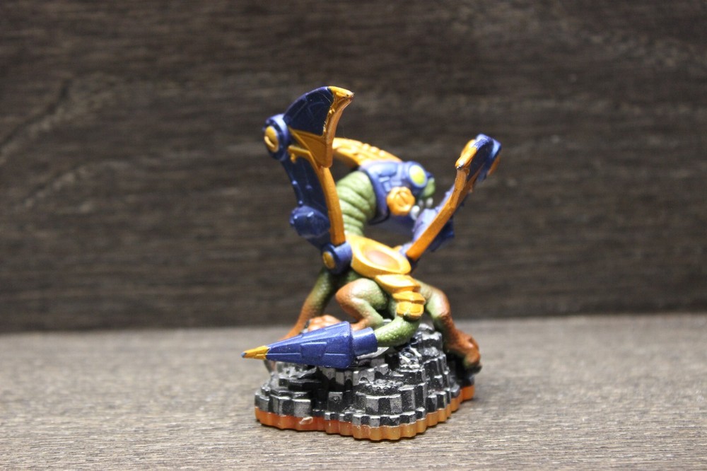 2012 Skylanders Giants - Lightcore Drobot - Character Figure Model # 84549888