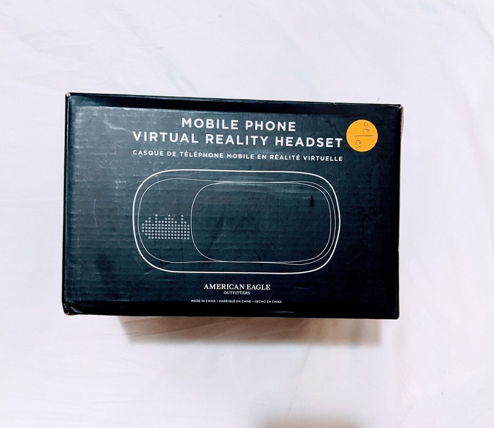 American Eagle Outfitters Mobile Phone Virtual Reality Headset