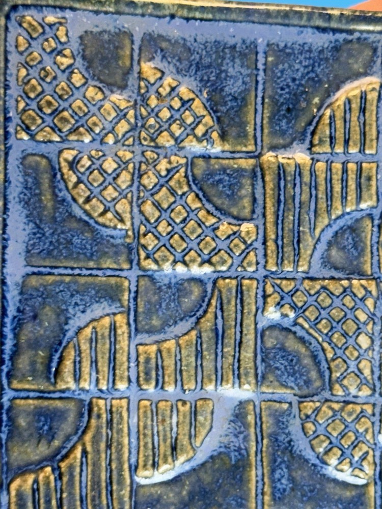 Pigeon Forge Pottery Quilted Drunkard’s Path Ceramic Art Tile MCM 3.5”