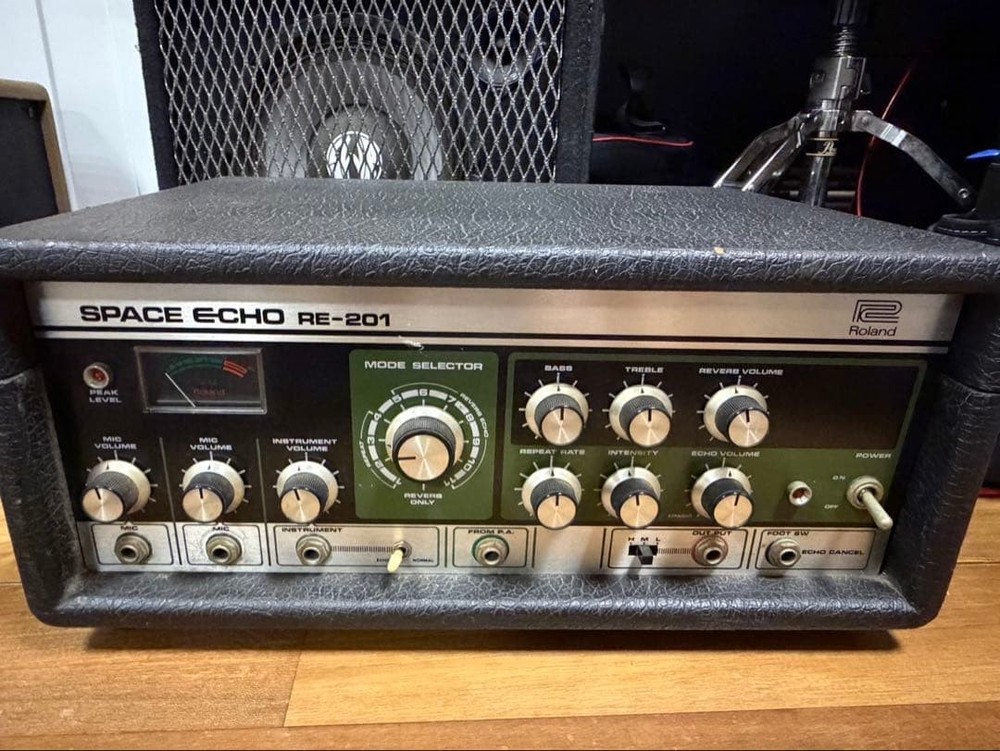 Roland Space Echo RE-201