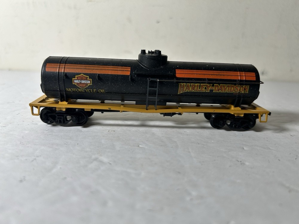 HO Scale Harley Davidson Limited Train Set W/box UNTESTED