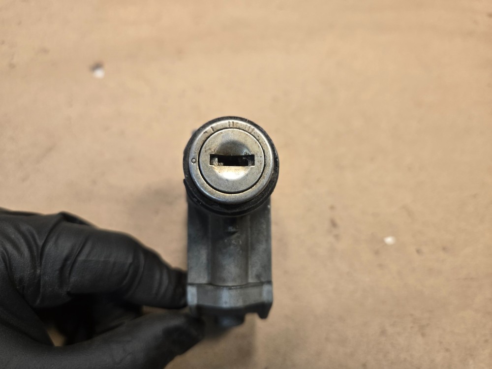 MG MGB Midget Column Lock 18G8905