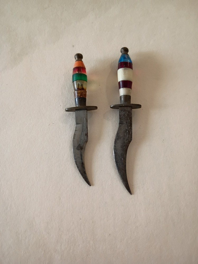 Miniature Turkish daggers-2