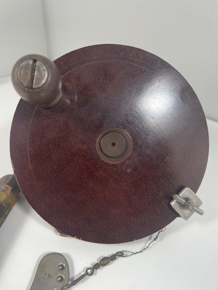 Vintage control line reel for model airplane with handle