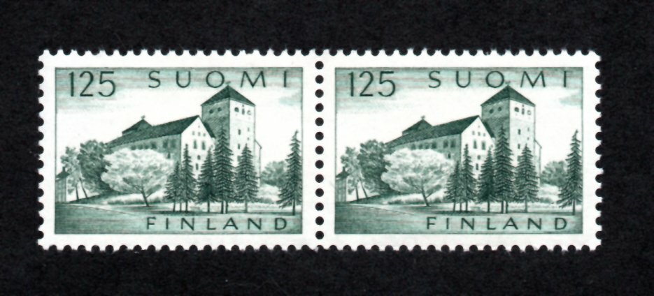 Finland - Sc# 357 MNH / PAIR   -    Lot 0121043