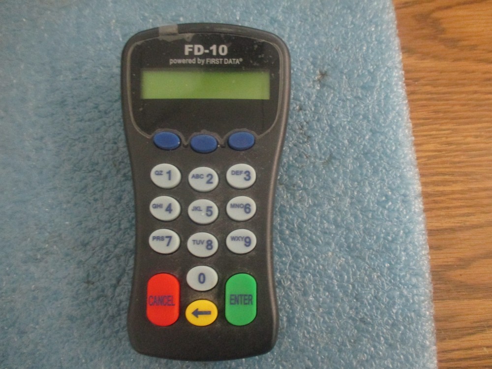 First Data Model: FD-10 Pin Pad