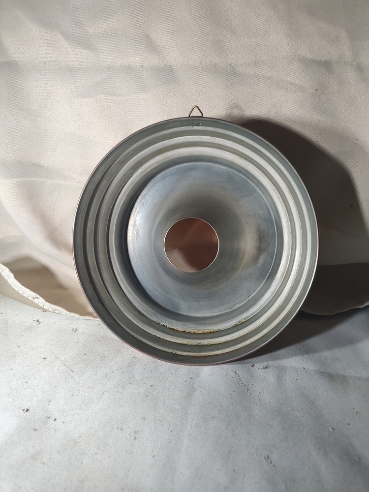 Vintage Copper Tin Lined Cake Pan or Jell-O Mold