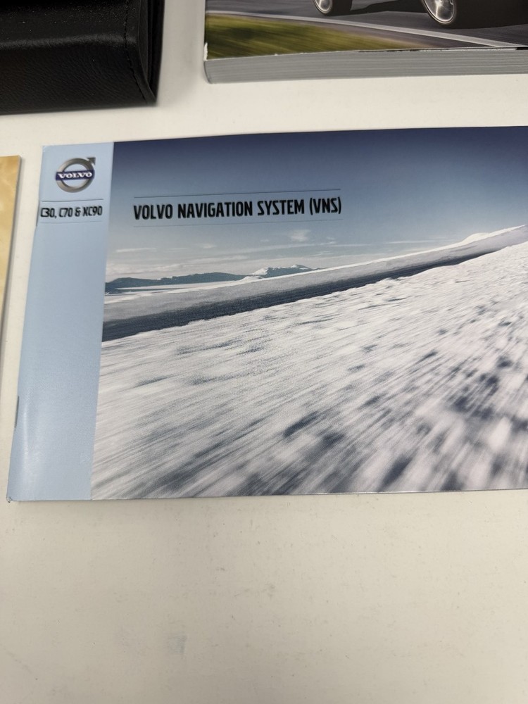 2013 Volvo XC90 Owners Manual OEM Complete Set