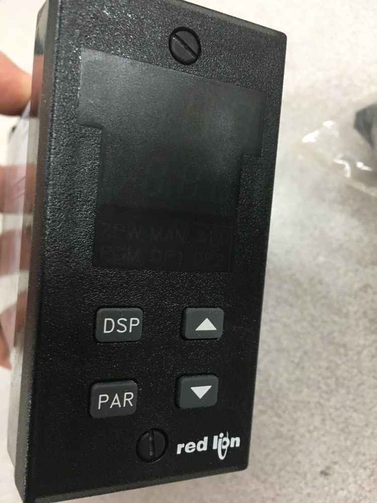 NEW NO BOX RED LION CONTROLS PANEL METER PSC12005