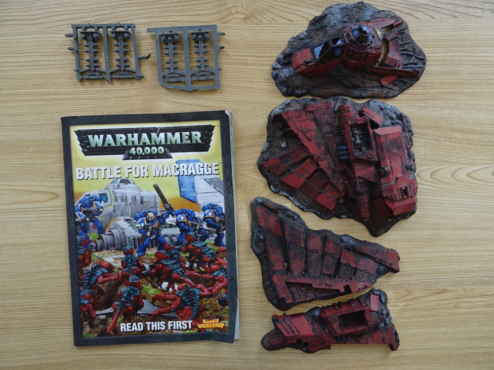 BATTLE for MACRAGGE - Crashed Aquila + Book + Objective Markers Scenery 40k A40